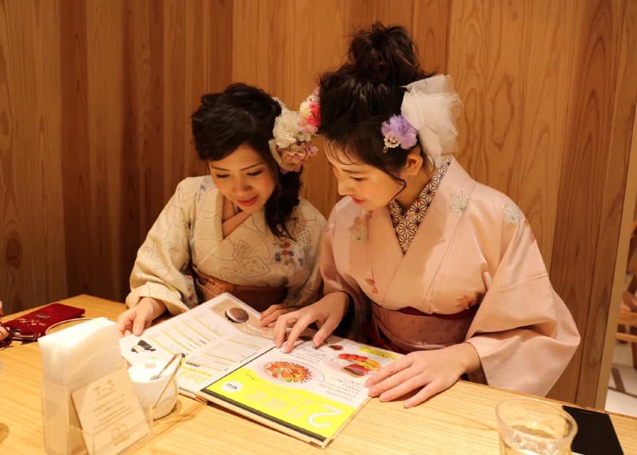 長崎の着物レンタルは長崎はいからさん、キモノホッペン ヘアセットや小物セット